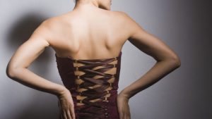 Read more about the article How to Improve Your Posture by Waist Training (Six Effective Ways)
